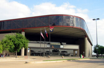 the-tour-day-5-dallas-texas-american-airlines-center